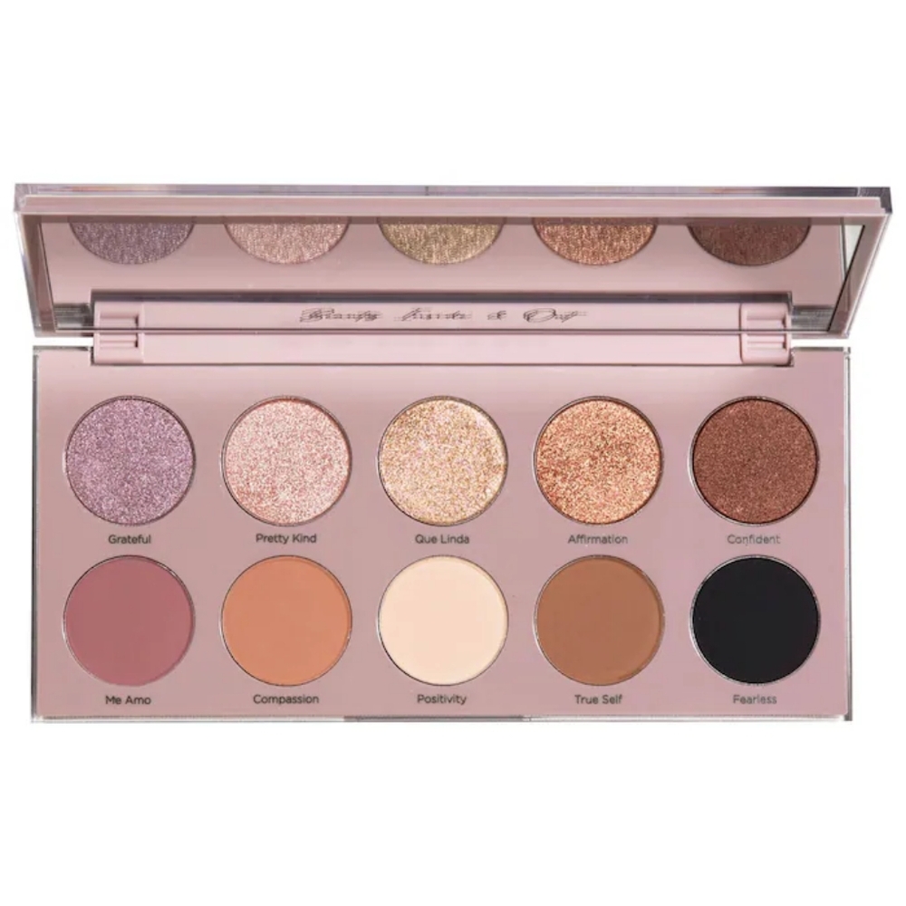 Dominique Cosmetics Essential Palette